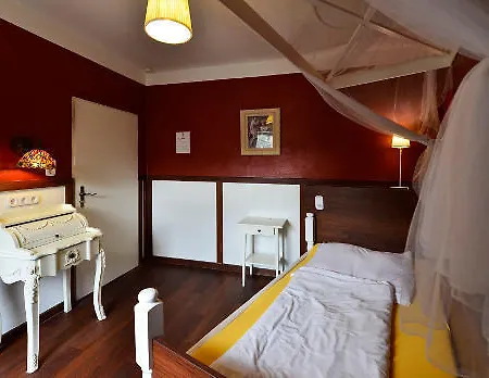 Hotel African Meistereck.com 3*